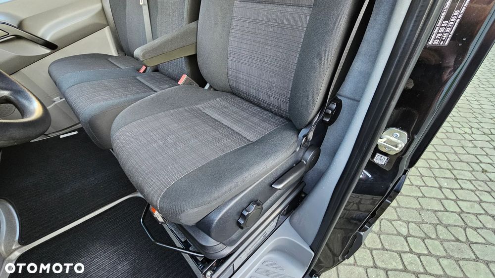 Mercedes-Benz Sprinter 219CDI 3,0 V6 202T.Km. Webasto Nawigacja Kamera Tempomat Fotel Bujany - 13