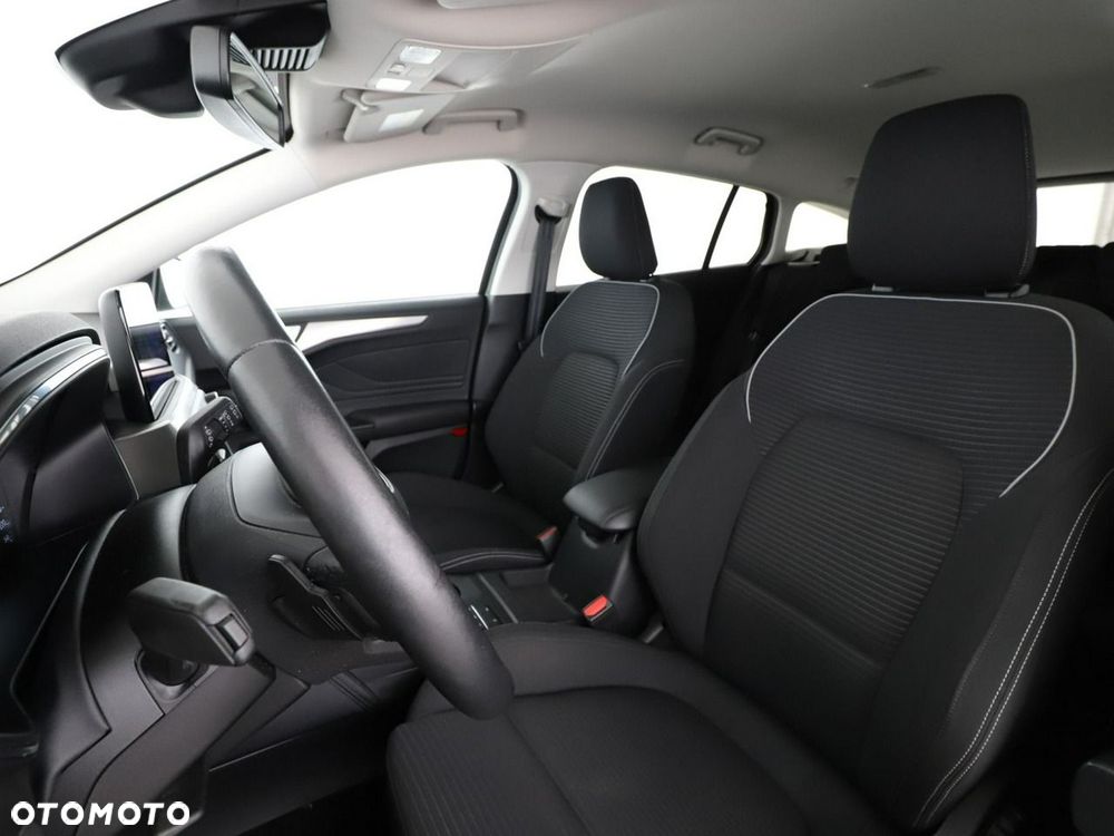 Ford Focus 1.5 EcoBlue Start-Stopp-System TITANIUM - 14
