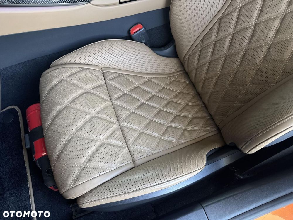 Mercedes-Benz AMG GT 55 4MATIC+ - 11