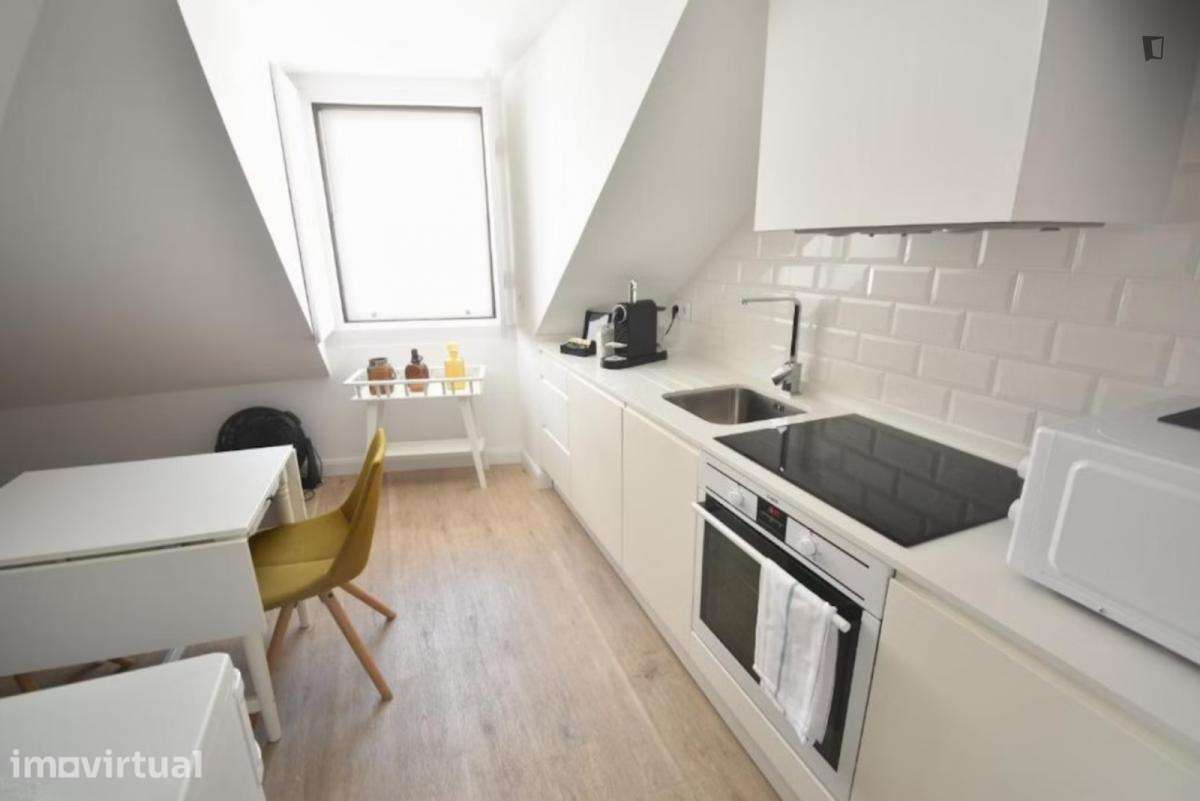 Apartamento com 1 quartos - localizado em Coimbra - Grande imagem: 5/11