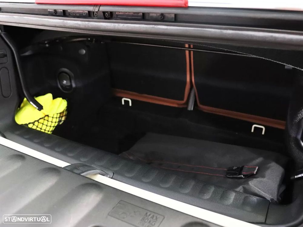 MINI Cabrio Cooper SD Auto Desportiva - 32