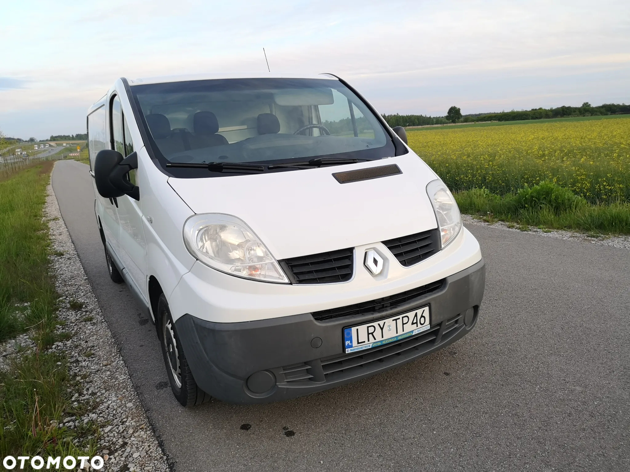 Renault TRAFIC - 23