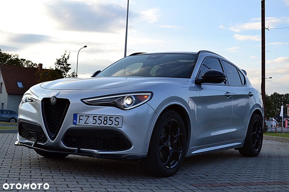 Alfa Romeo Stelvio 2.0 Turbo TI Q4 - 1