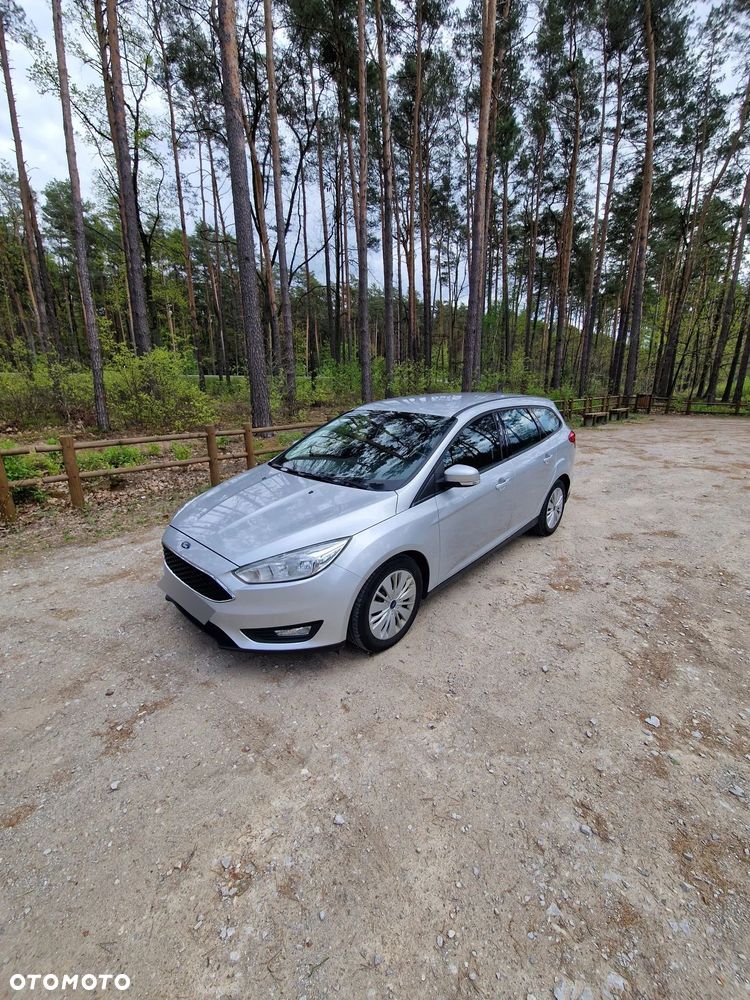 Ford Focus - 10