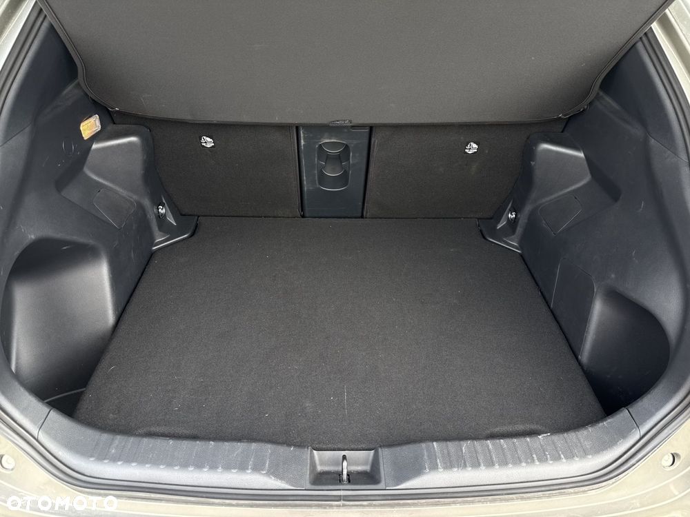 Toyota Yaris Cross Hybrid 1.5 Style AWD - 26