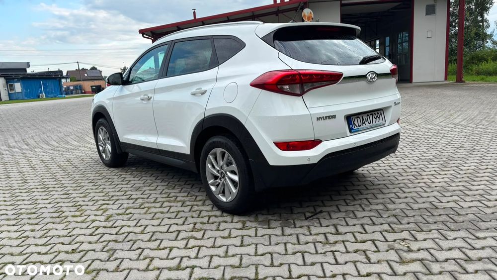 Hyundai Tucson 1.6 GDI BlueDrive Style 2WD - 4
