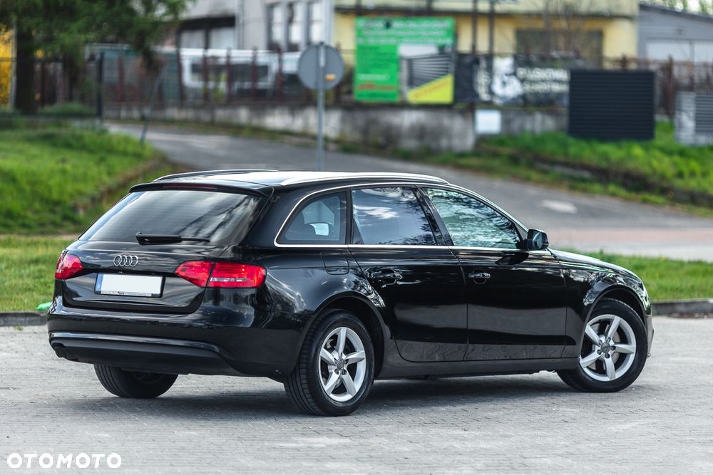 Audi A4 Avant 2.0 TDI DPF Attraction - 12