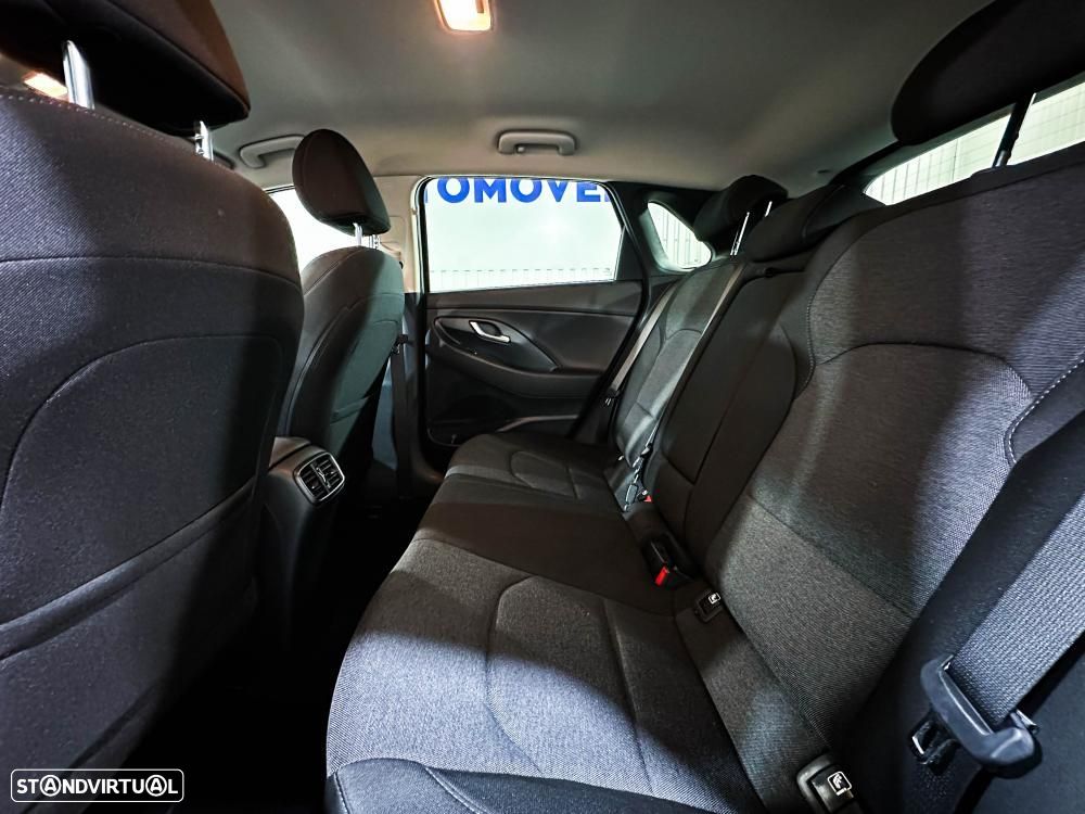 Hyundai i30 - 10