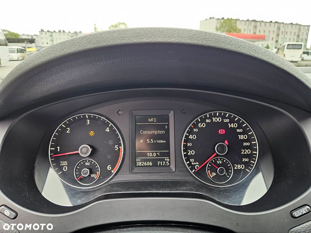 Volkswagen Jetta 1.6 TDI DPF Highline - 21