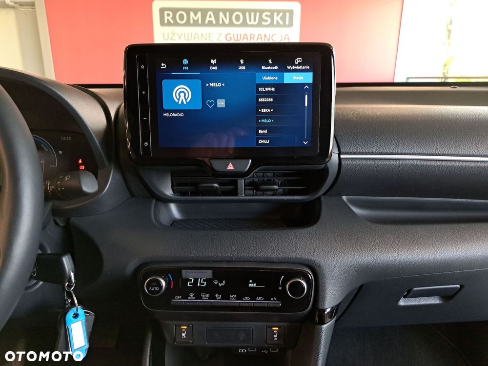 Toyota Yaris Hybrid 1.5 Style - 21