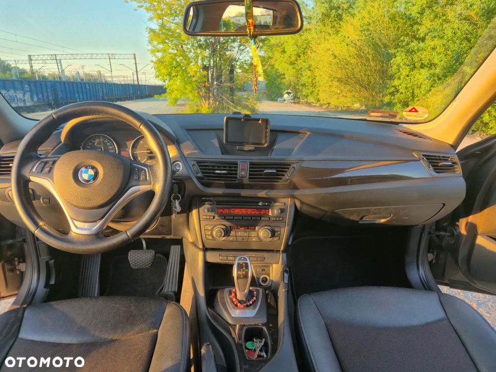 BMW X1 xDrive20d xLine - 4