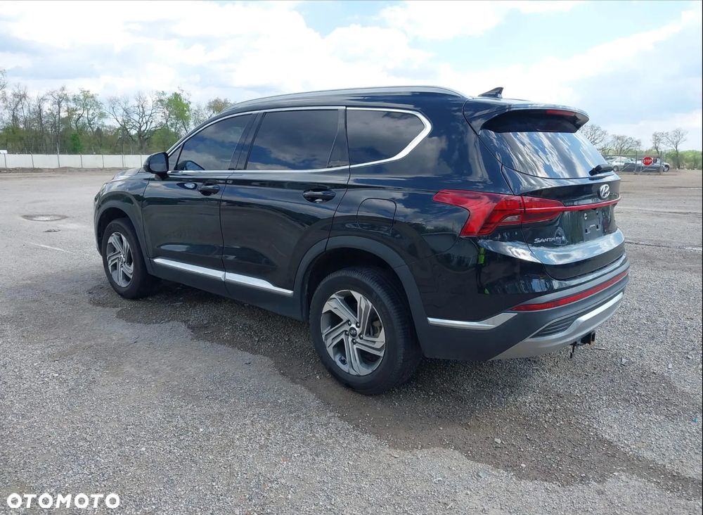 Hyundai Santa Fe - 2