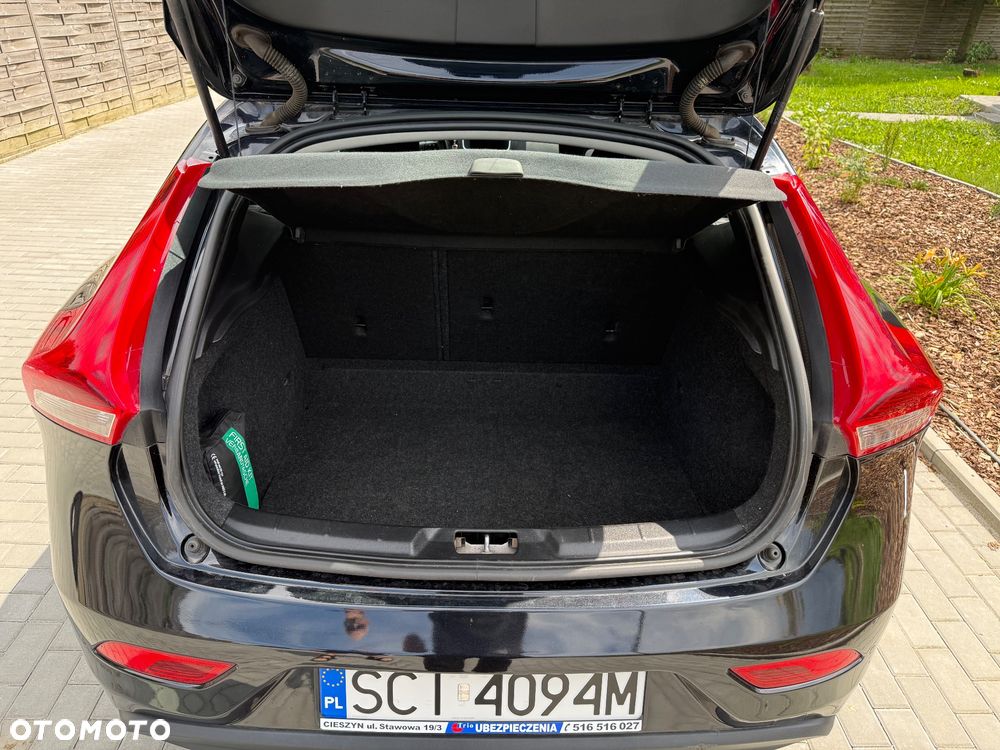 Volvo V40 D2 - 7