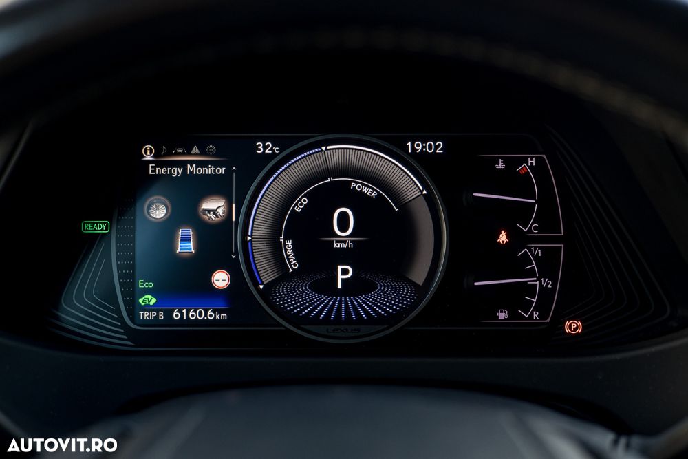 Lexus UX 200 FWD Business - 23