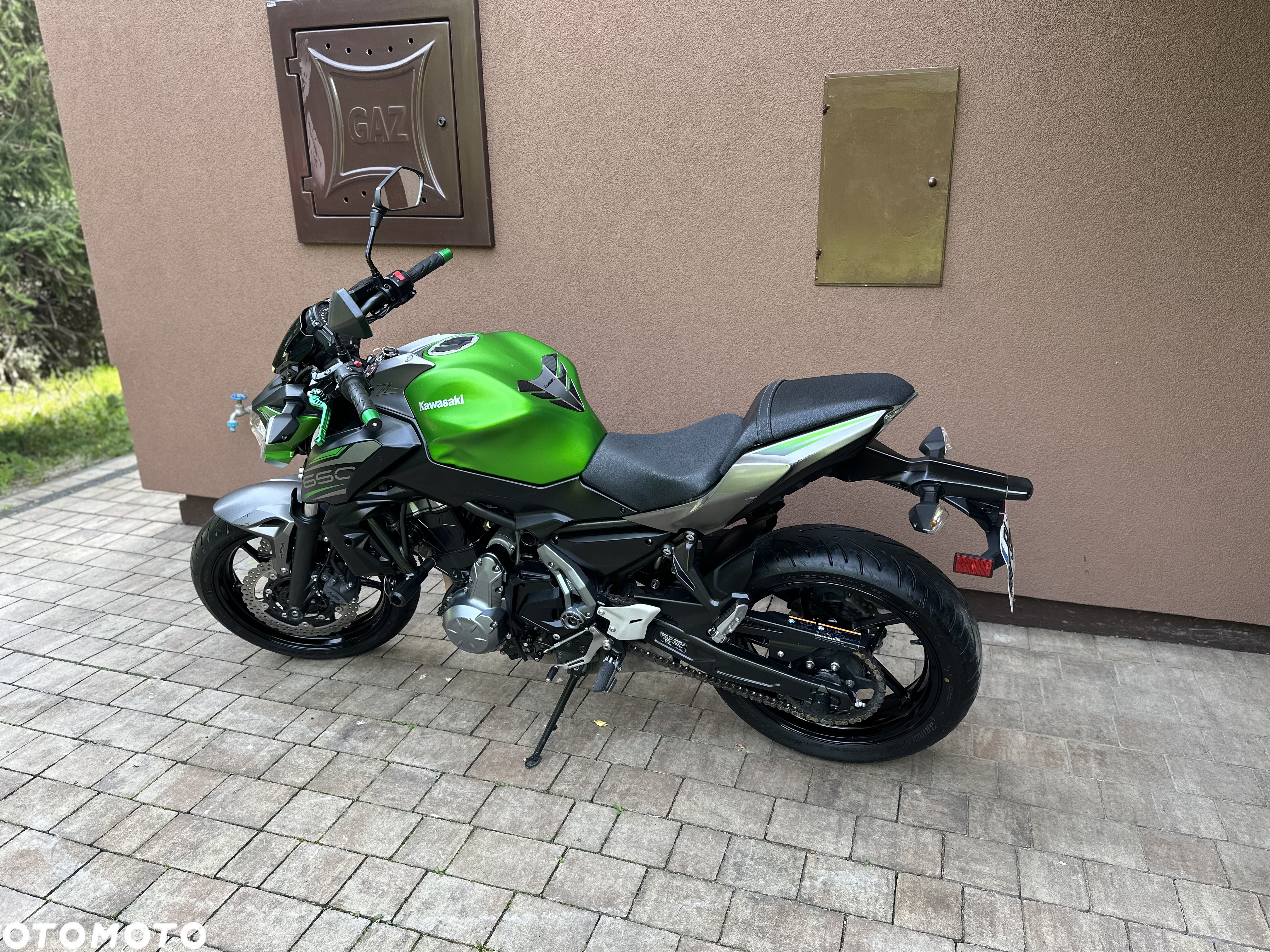Kawasaki Z 650 - 15