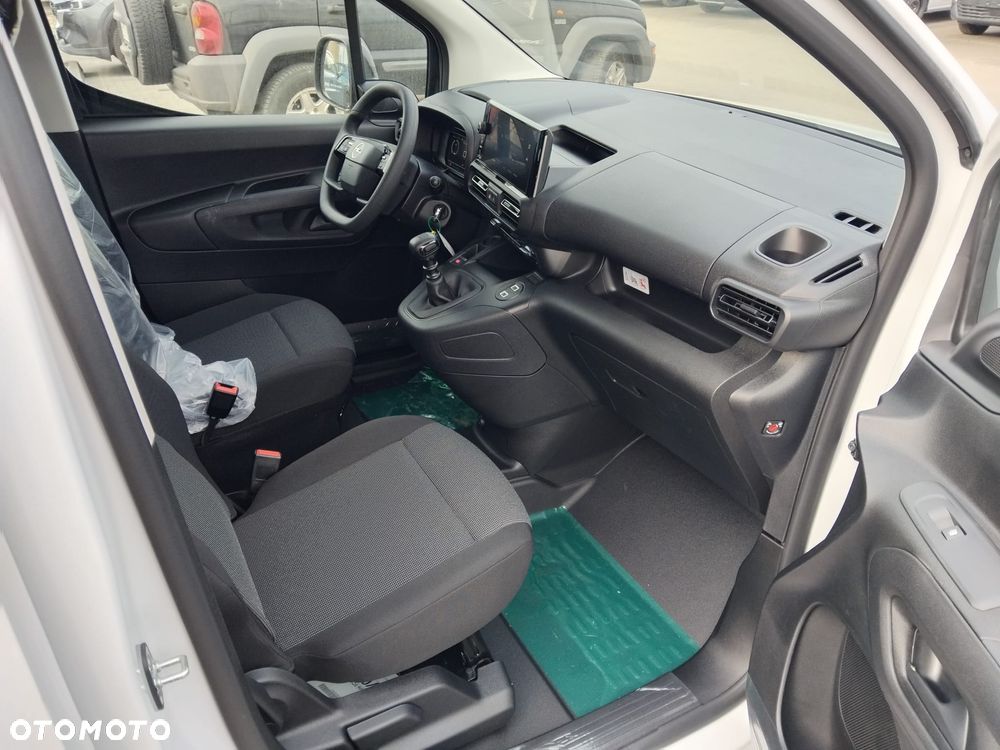Opel Combo - 9