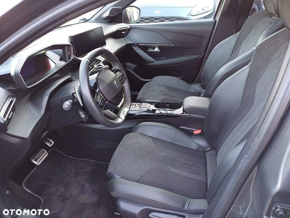 Peugeot 208 PureTech 100 EAT8 GT - 15