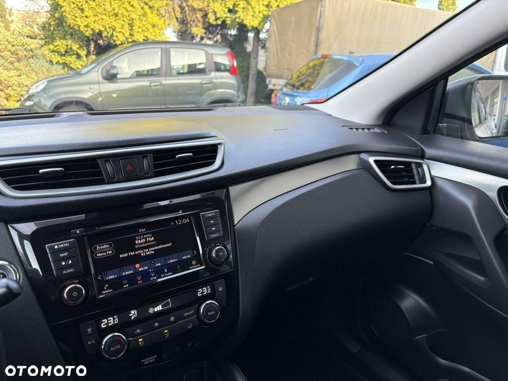 Nissan Qashqai - 12