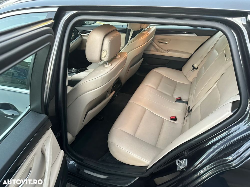 BMW Seria 5 525d xDrive Touring - 20