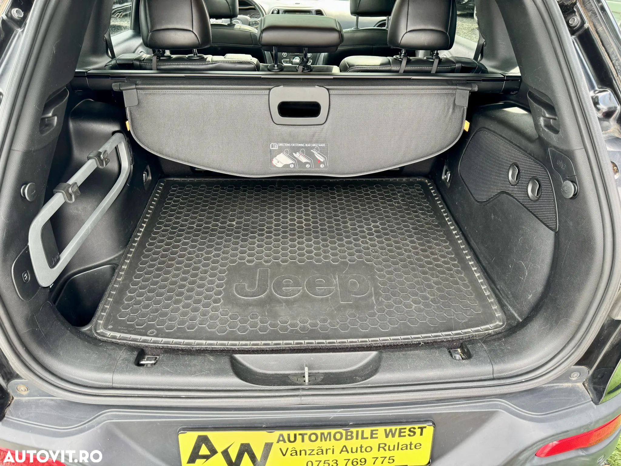 Jeep Cherokee 2.0 Mjet 4x4 AT Limited - 29