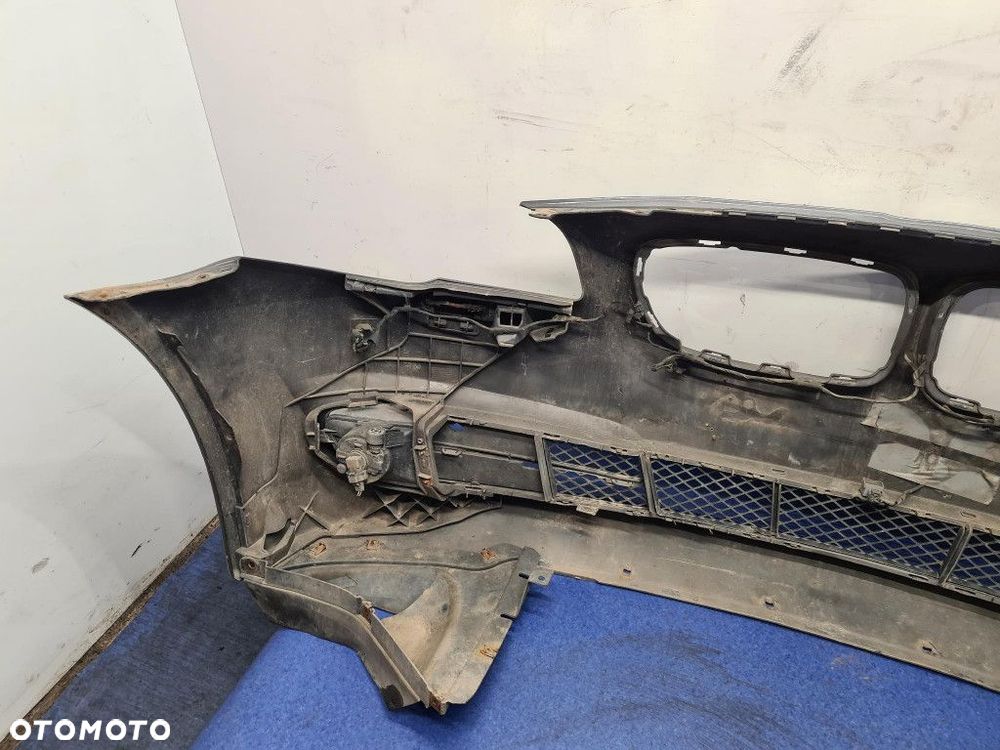 BMW 5 F10 F11 ZDERZAK PRZÓD A90 - 12
