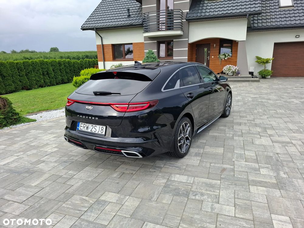 Kia ProCeed 1.5 T-GDI OPF GT LINE - 11