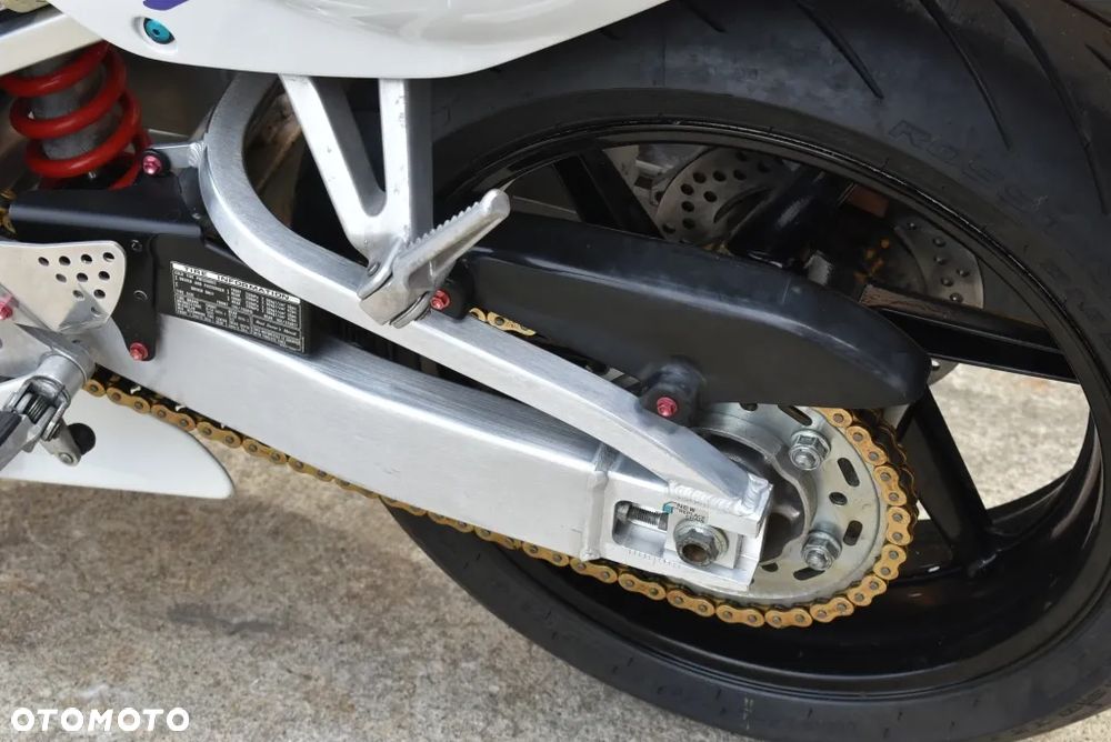 Honda CBR - 17