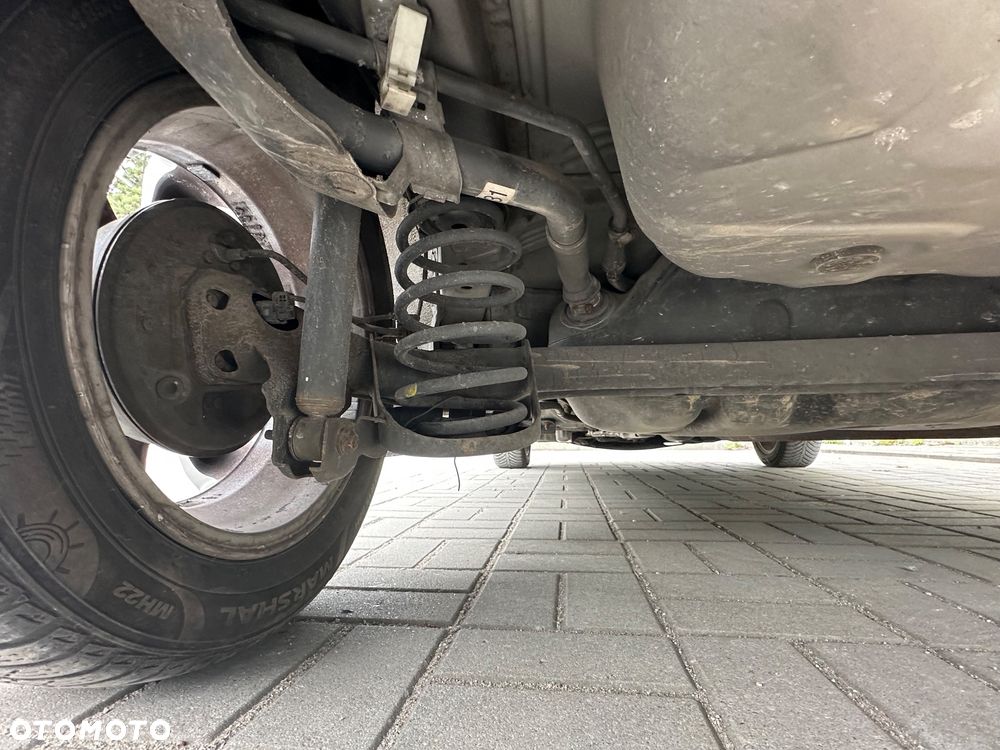 Toyota Yaris 1.4 D-4D - 27