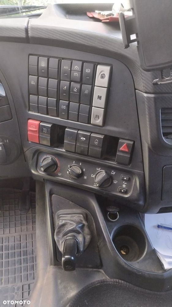 Iveco AT440T/PPSL - 17