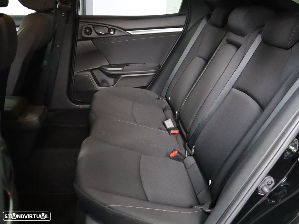 Honda Civic 1.0 i-VTEC Elegance - 9