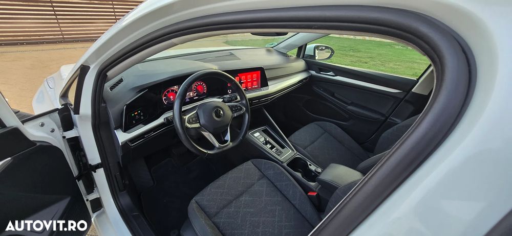 Volkswagen Golf 2.0 TDI SCR DSG Life - 9