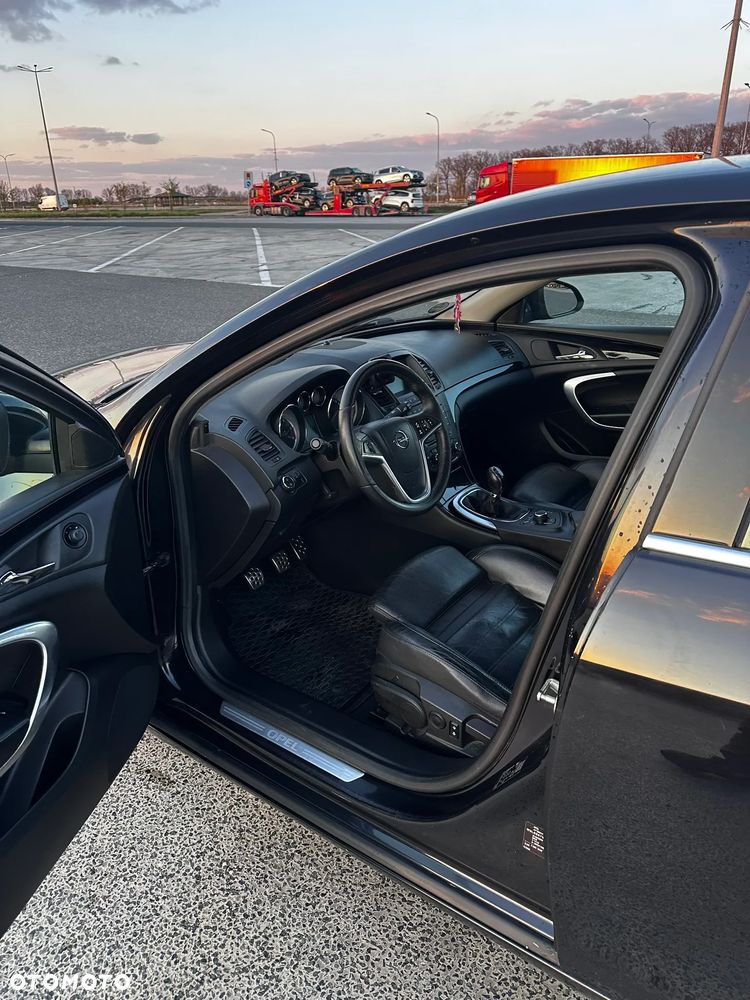 Opel Insignia 2.0 CDTI EcoFLEX Cosmo - 17