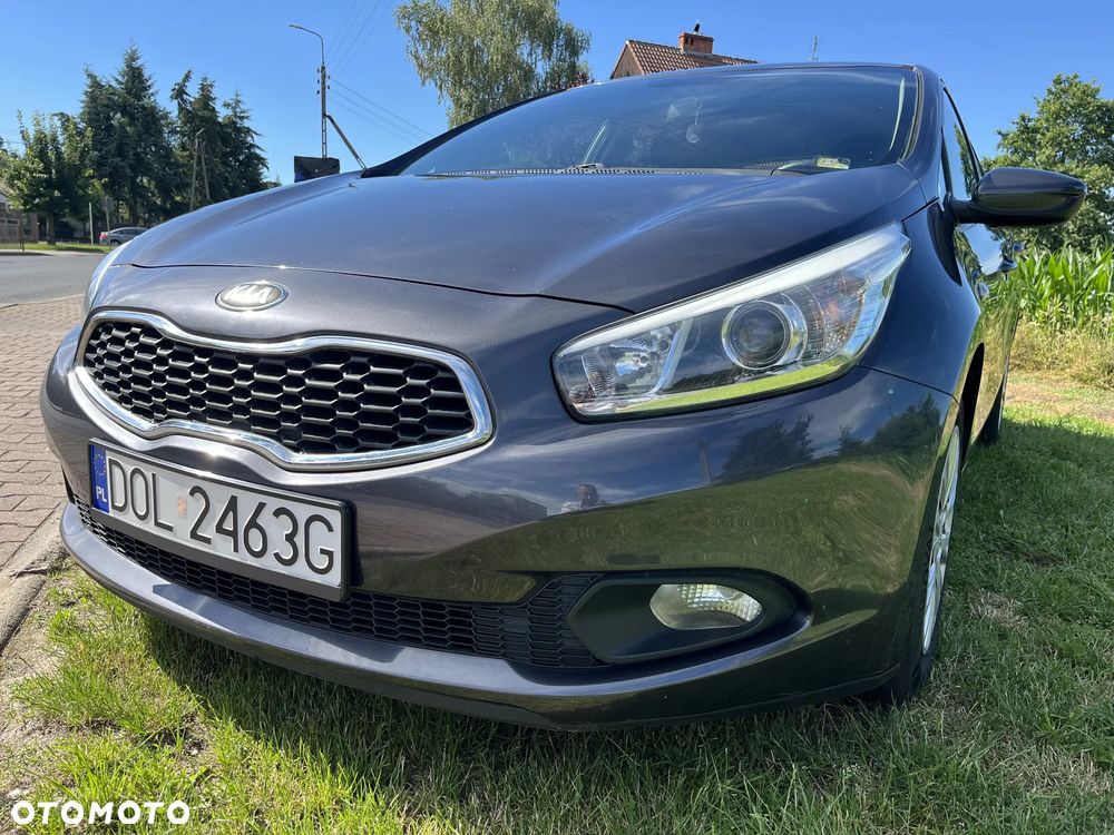 Kia Ceed 1.4 CVVT Attract plus - 3