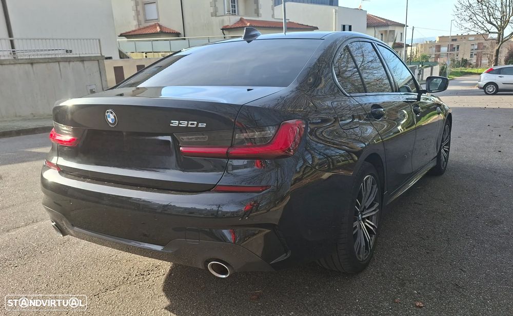 BMW 330 e Pack M Auto - 3