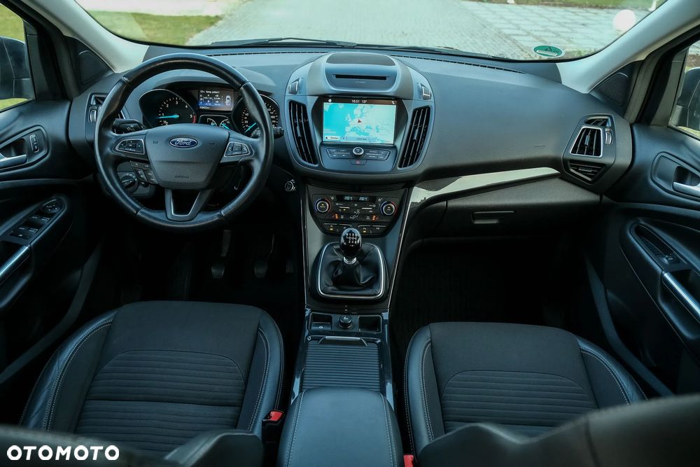 Ford Kuga 2.0 TDCi 4x4 Titanium - 6