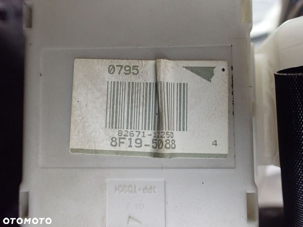 WIĄZKA ELEKTRYCZNA DESKI ROZDZIELCZEJ TOYOTA COROLLA E15  82118-02B80-K   82671-12250  8F19-5088  82671-12260   8F10-3602 - 7