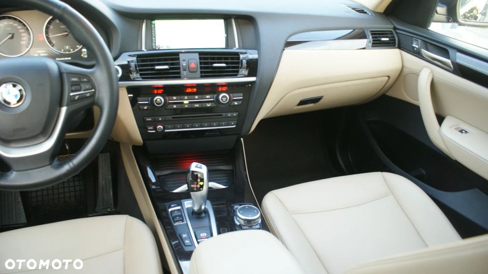 BMW X3 xDrive28i xLine - 3