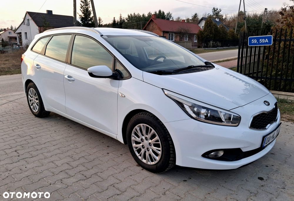 Kia Ceed 1.6 CRDi L - 3