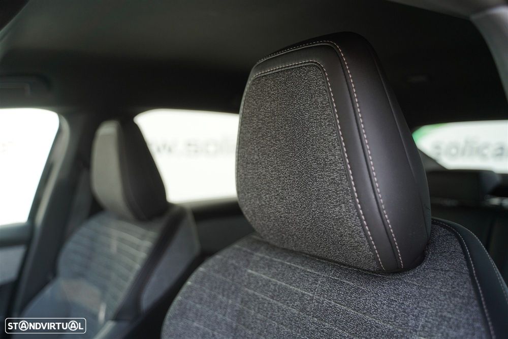 Peugeot 3008 1.2 Hybrid Allure e-DCS6 - 32