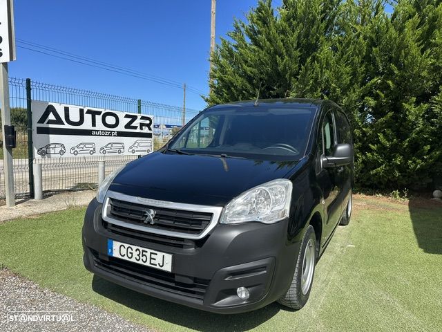 Peugeot PARTNER 3 LUGARES C/GPS