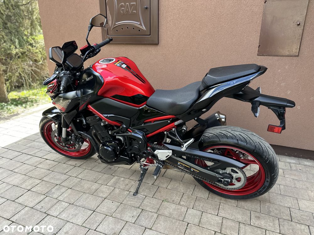 Kawasaki Z 900 - 21