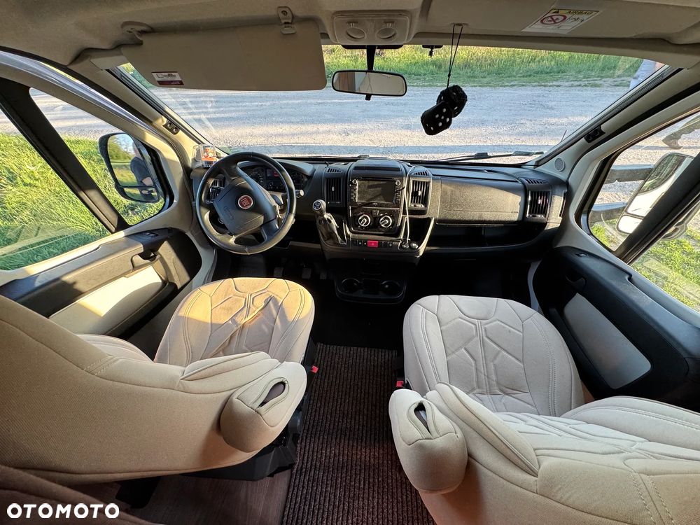 Fiat Kamper Alkowa  6 osobowy Fiat Ducato Weinsberg Cara Home 2018 - 8