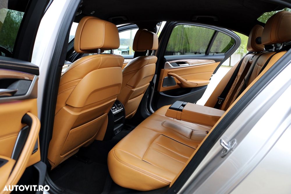 BMW Seria 5 540i xDrive Aut. Sport Line - 23
