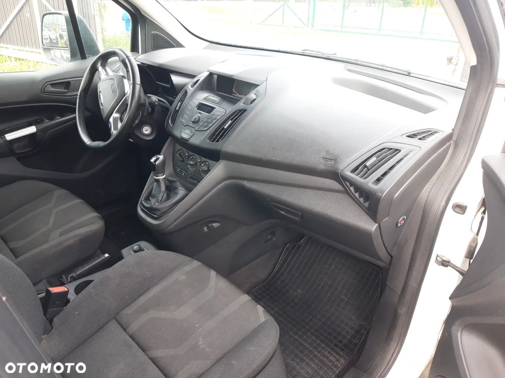 Ford Tourneo Connect 1.5TDCi Ambiente - 6