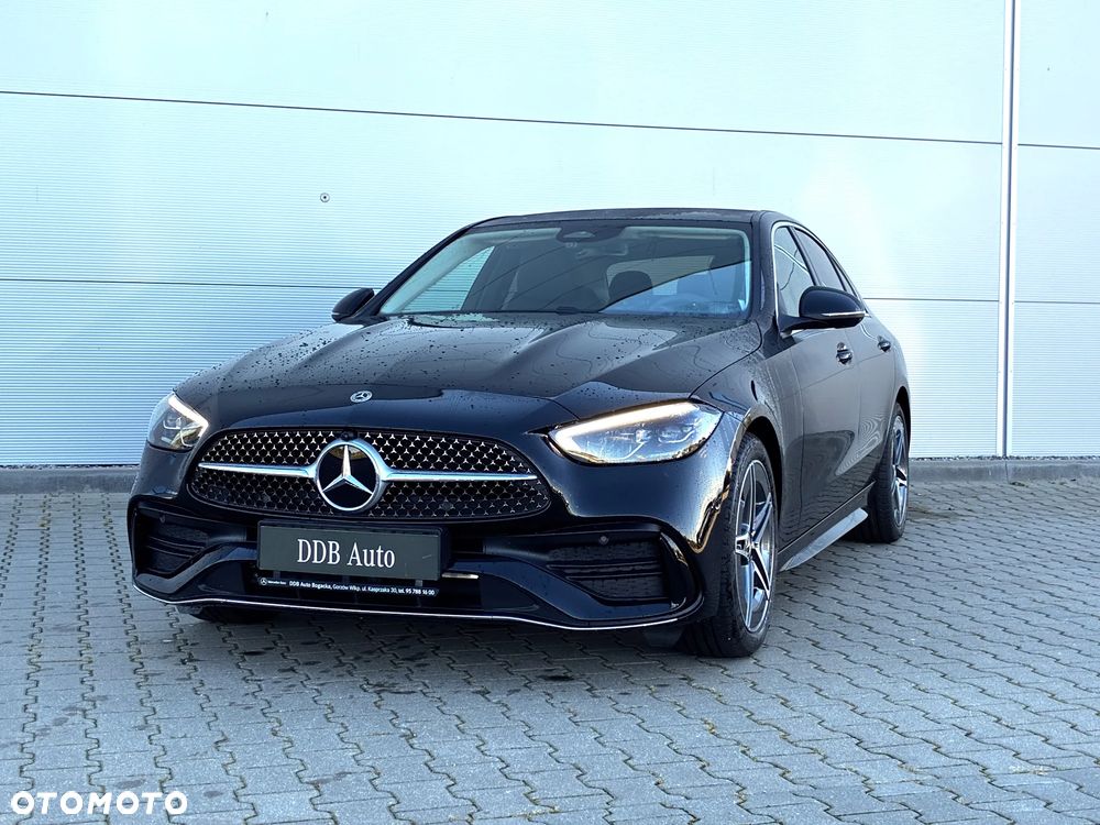 Mercedes-Benz C-Class 2026 photo 2