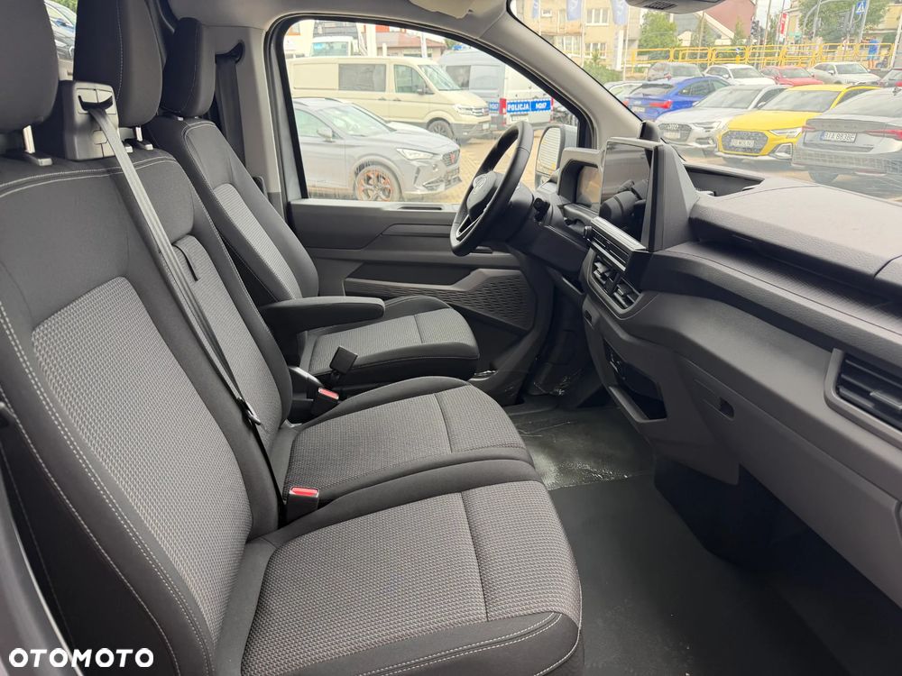 Volkswagen Transporter T7 - 11