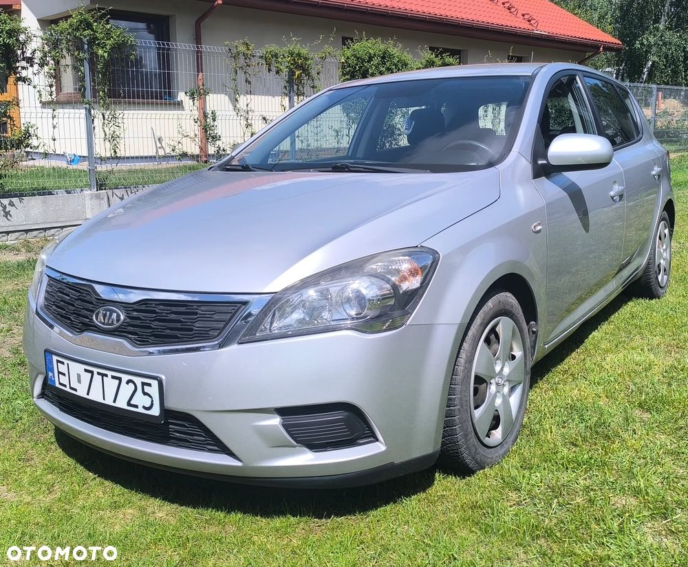 Kia Ceed 1.4 CVVT LX - 1