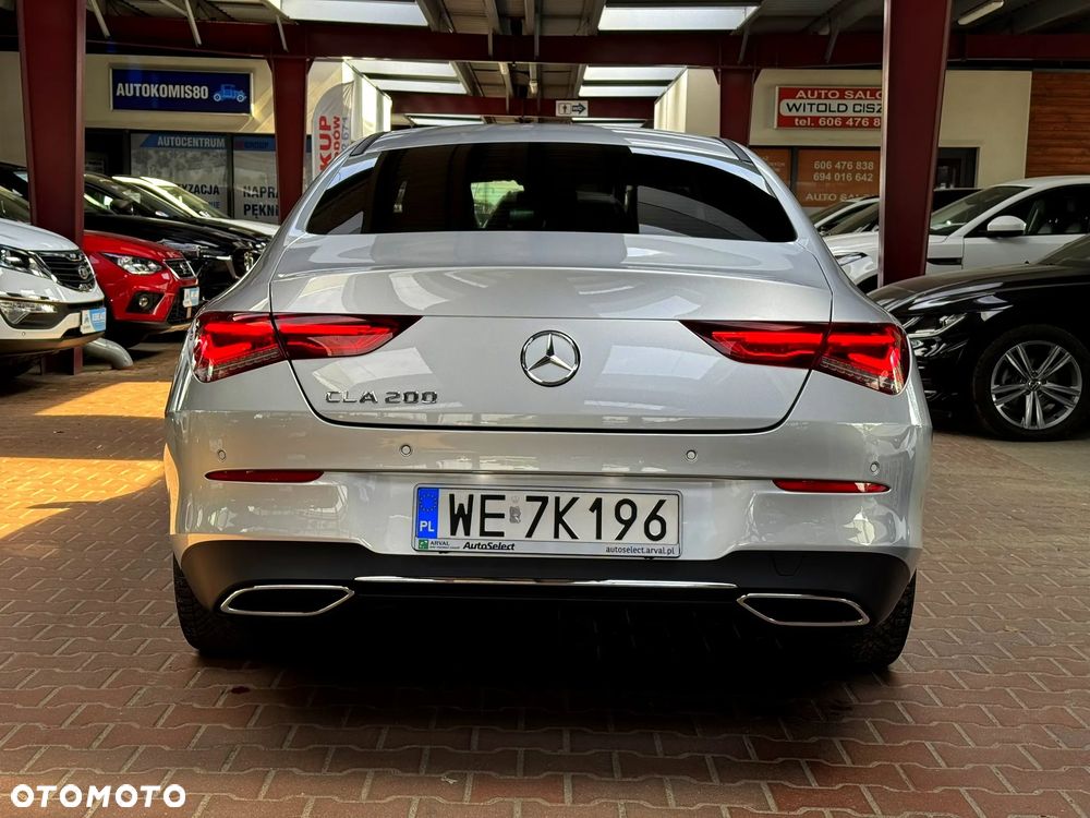 Mercedes-Benz CLA 200 Progressive 7G-DCT - 6