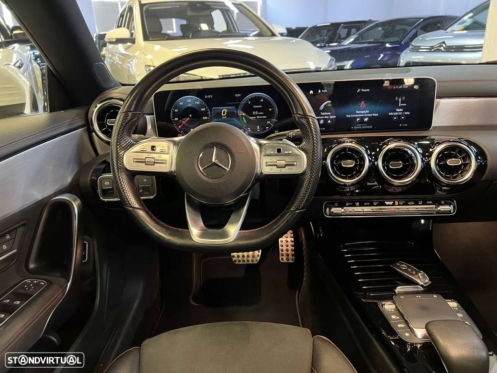 Mercedes-Benz CLA 180 d Shooting Brake AMG Line Aut. - 16