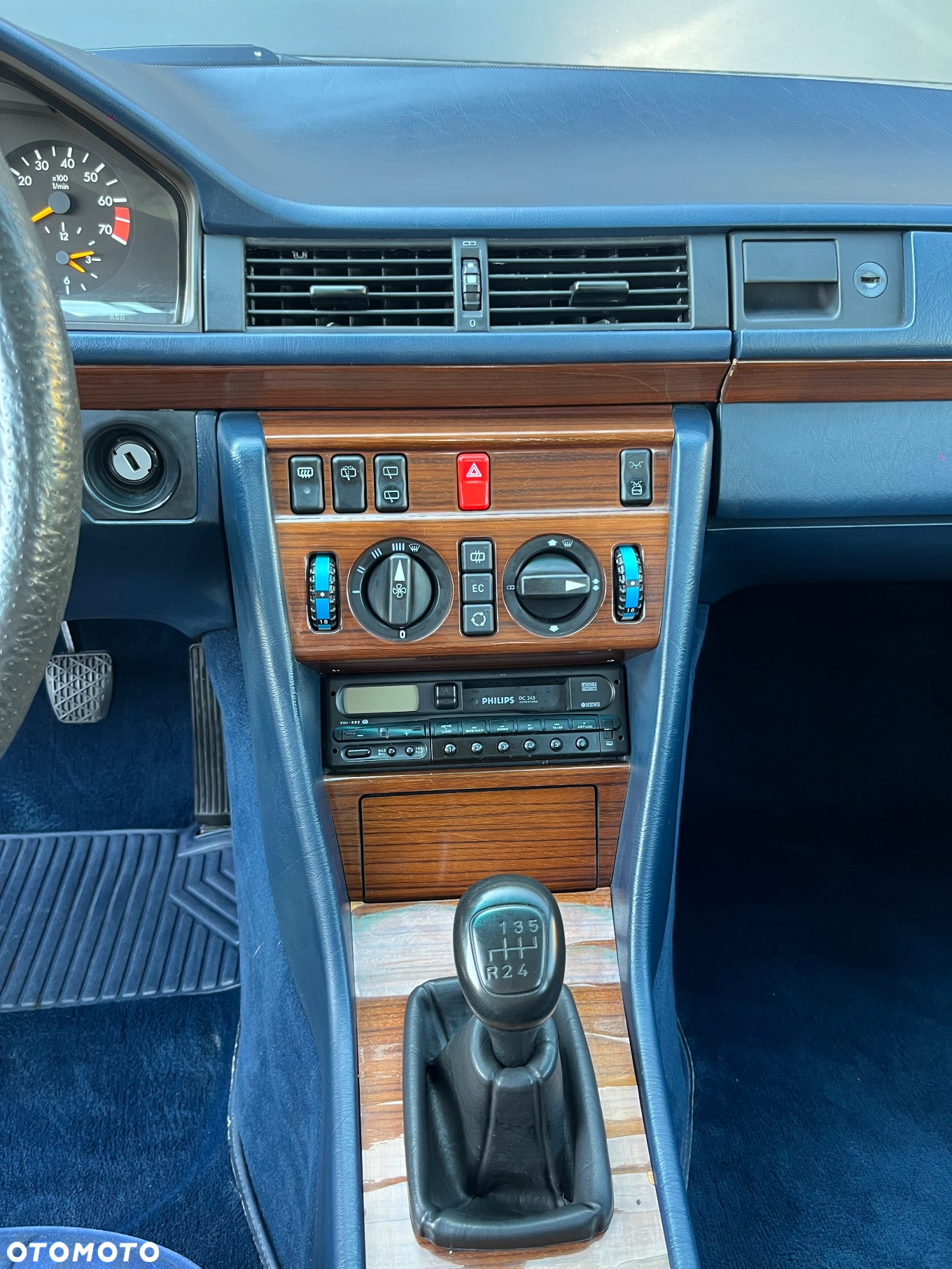 Mercedes-Benz W124 (1984-1993) - 24